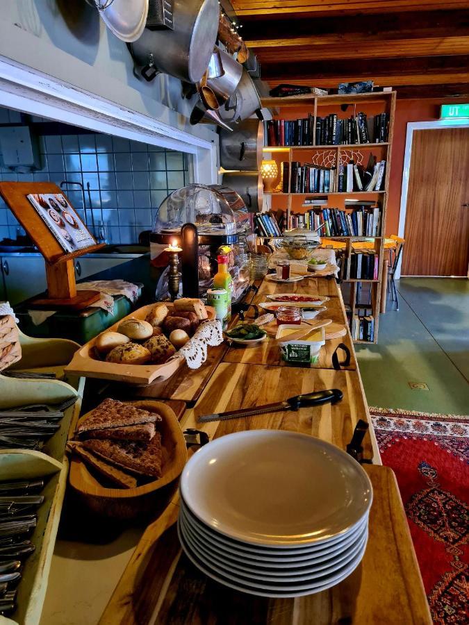 Hostel And Vandrarhem Lupin Naturcamping Lagom Gräsmark エクステリア 写真